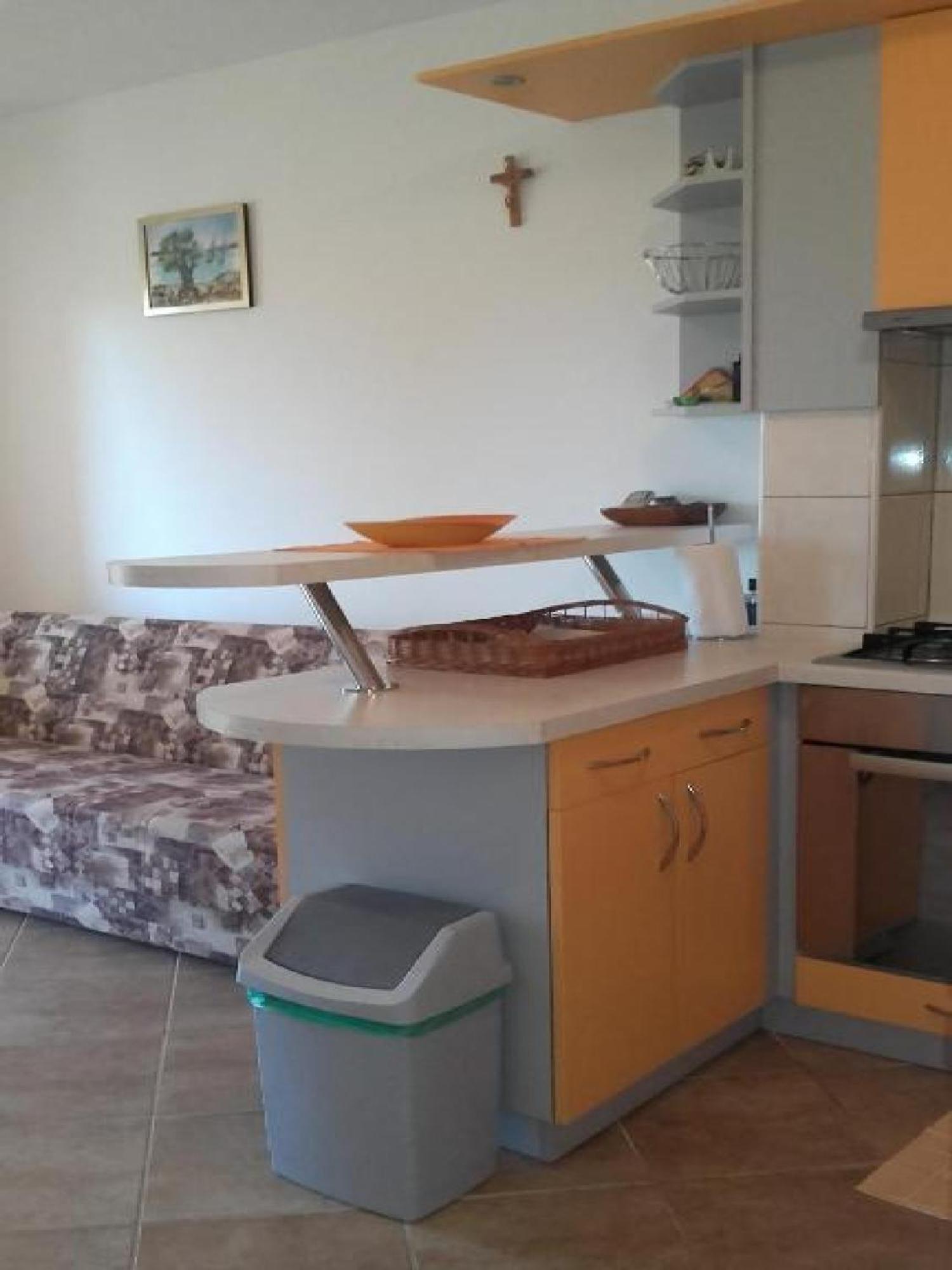Apartments Smilje I Maslina Gornji Karin Habitación foto